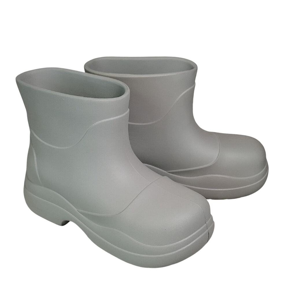 Rockfish Weatherwear Hayden Rain Boots in Light Gray